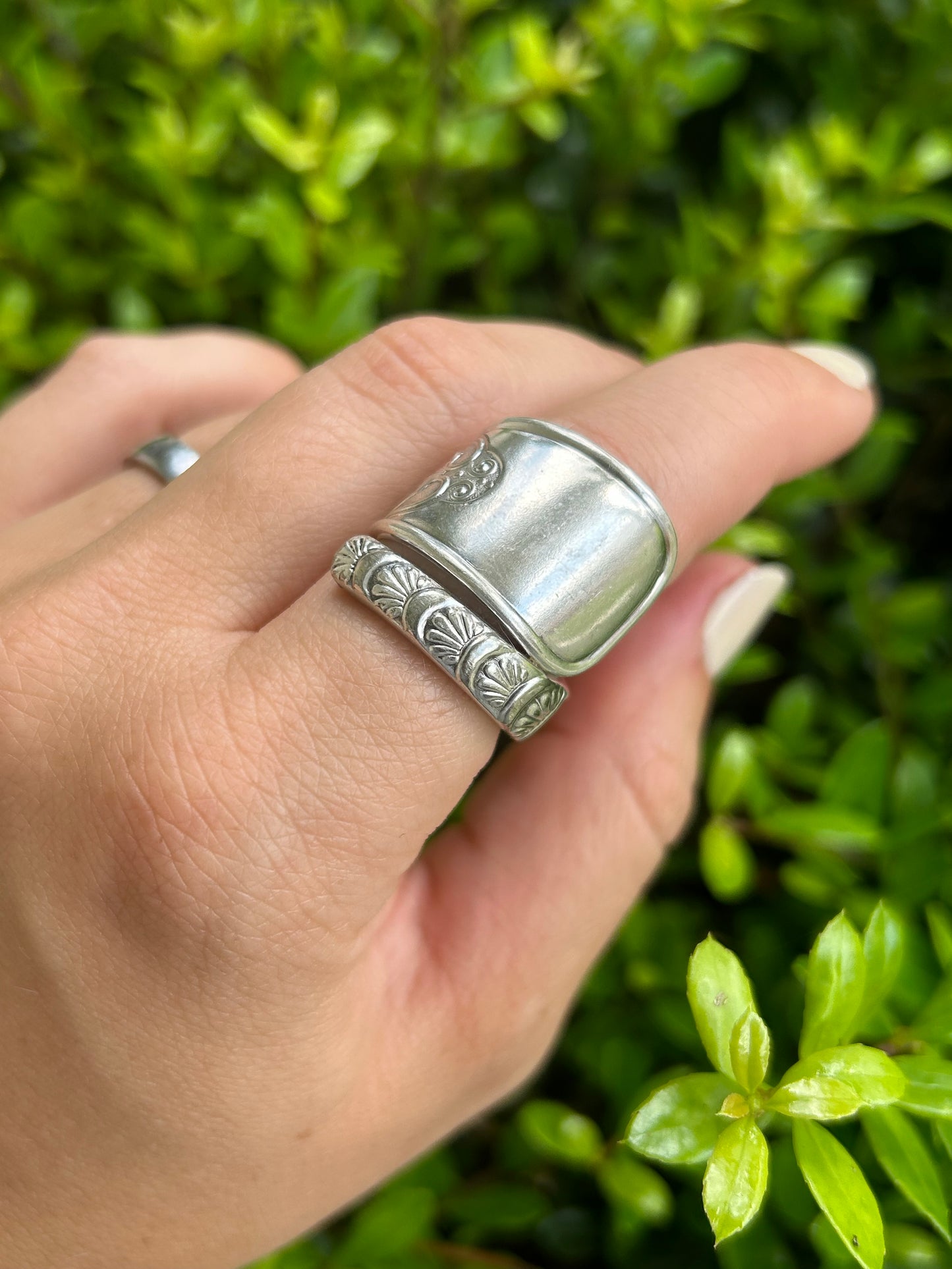 Shell Elegance Spoon Ring
