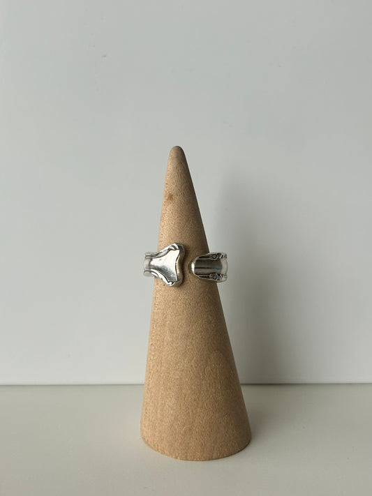 Sterling Silver Mid-Section Ring