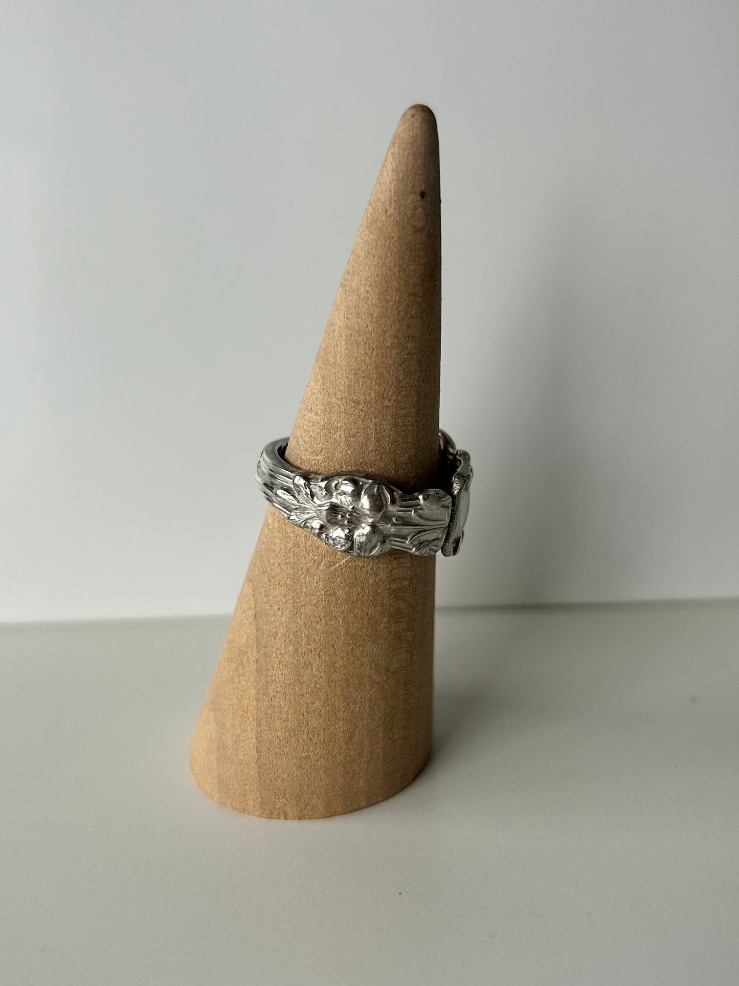 Orange Blossom Sterling Silver Mid-Section Ring