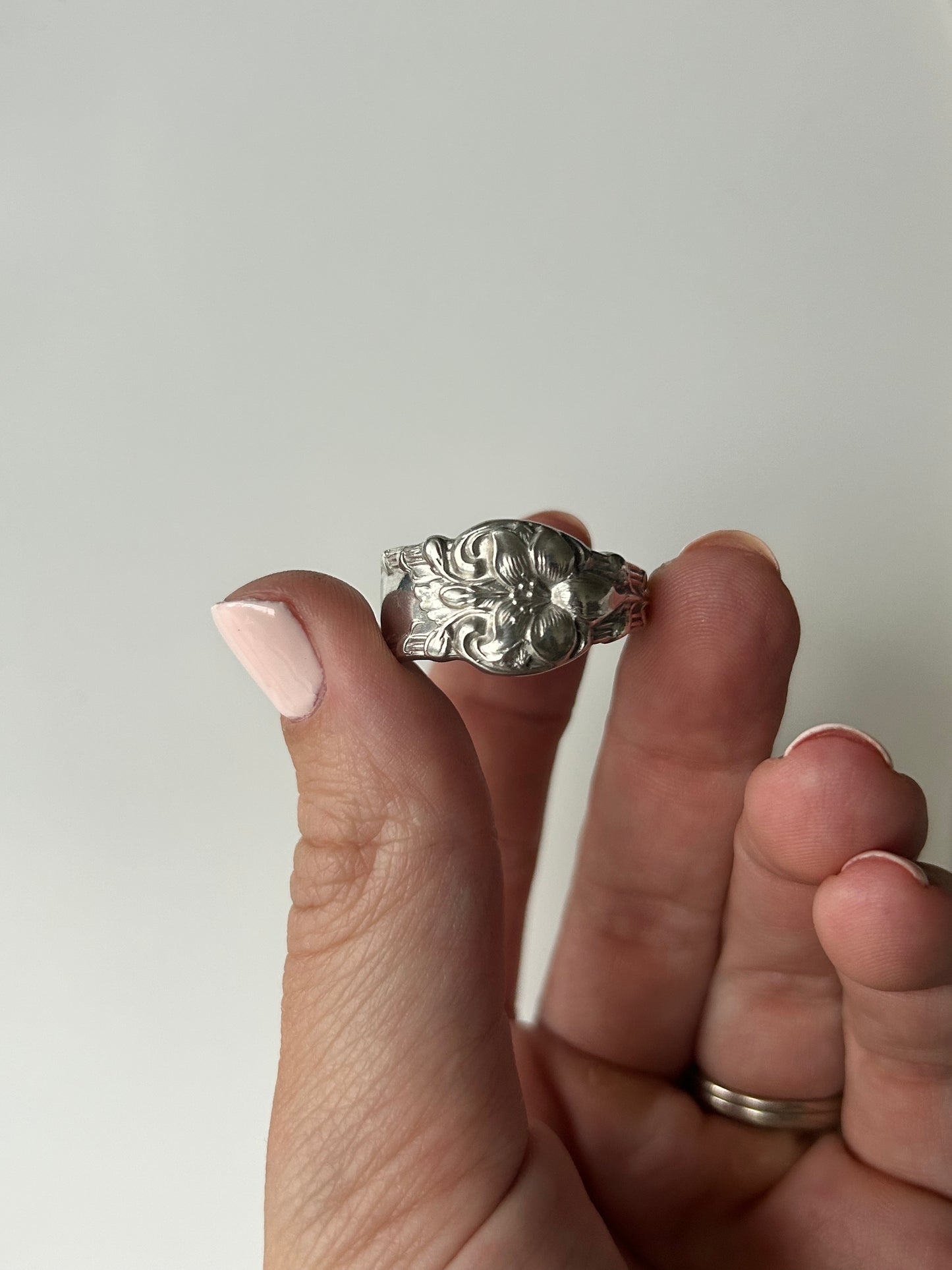 Orange Blossom Sterling Silver Mid-Section Ring