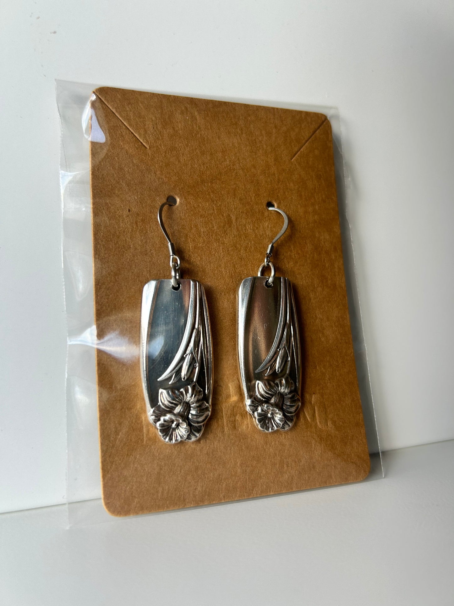 Daffodil Earrings