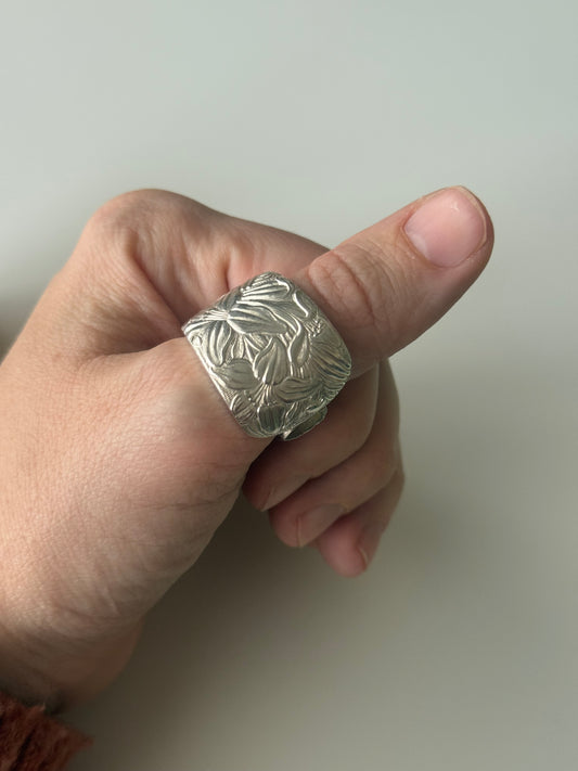 Magnolia Vine Spoon Ring